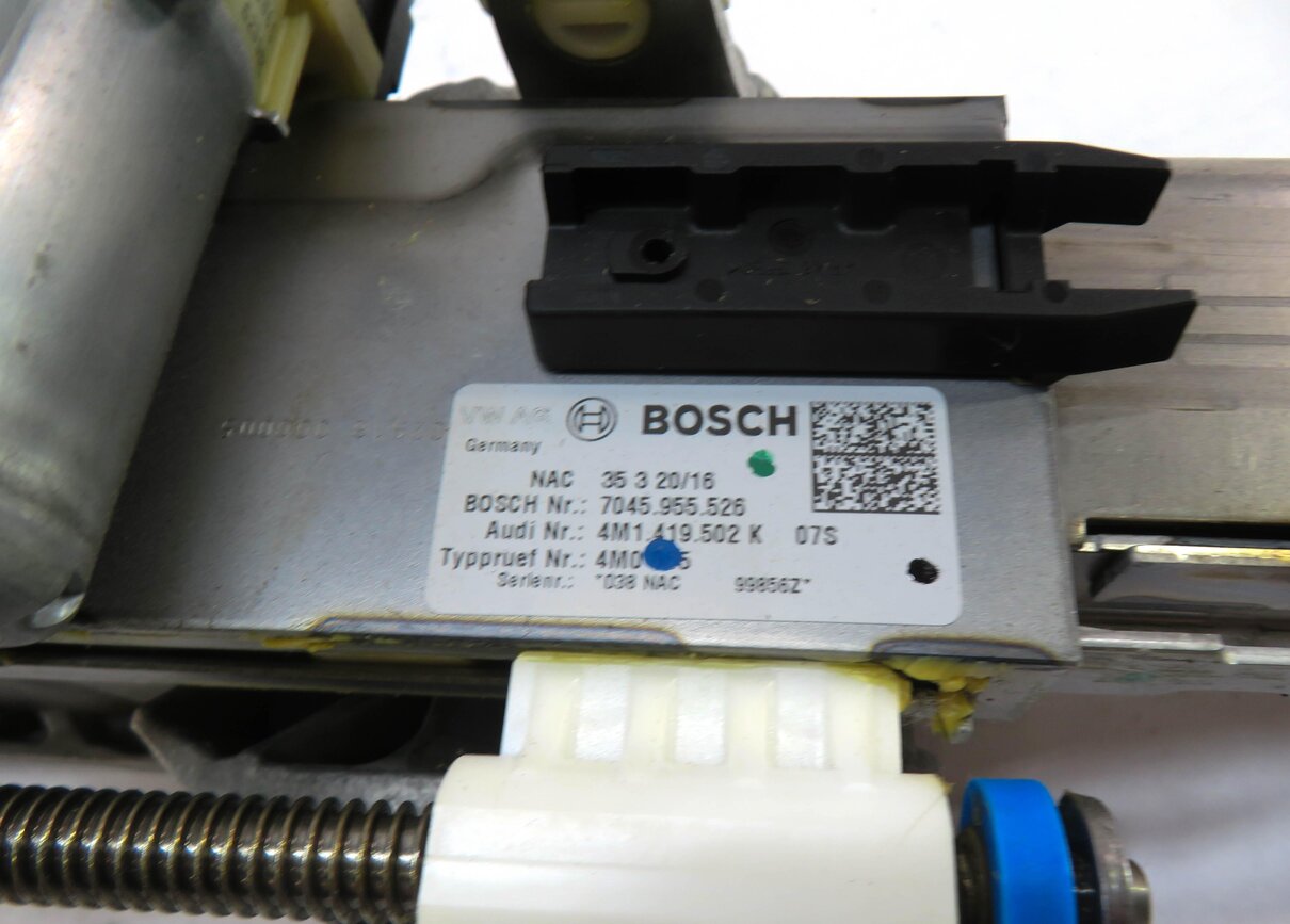 Thumbnail 6: 17-19 AUDI Q7 (4M) STEERING COLUMN ASSEMBLY w/ ADJUST ADJUSTMENT MOTORS