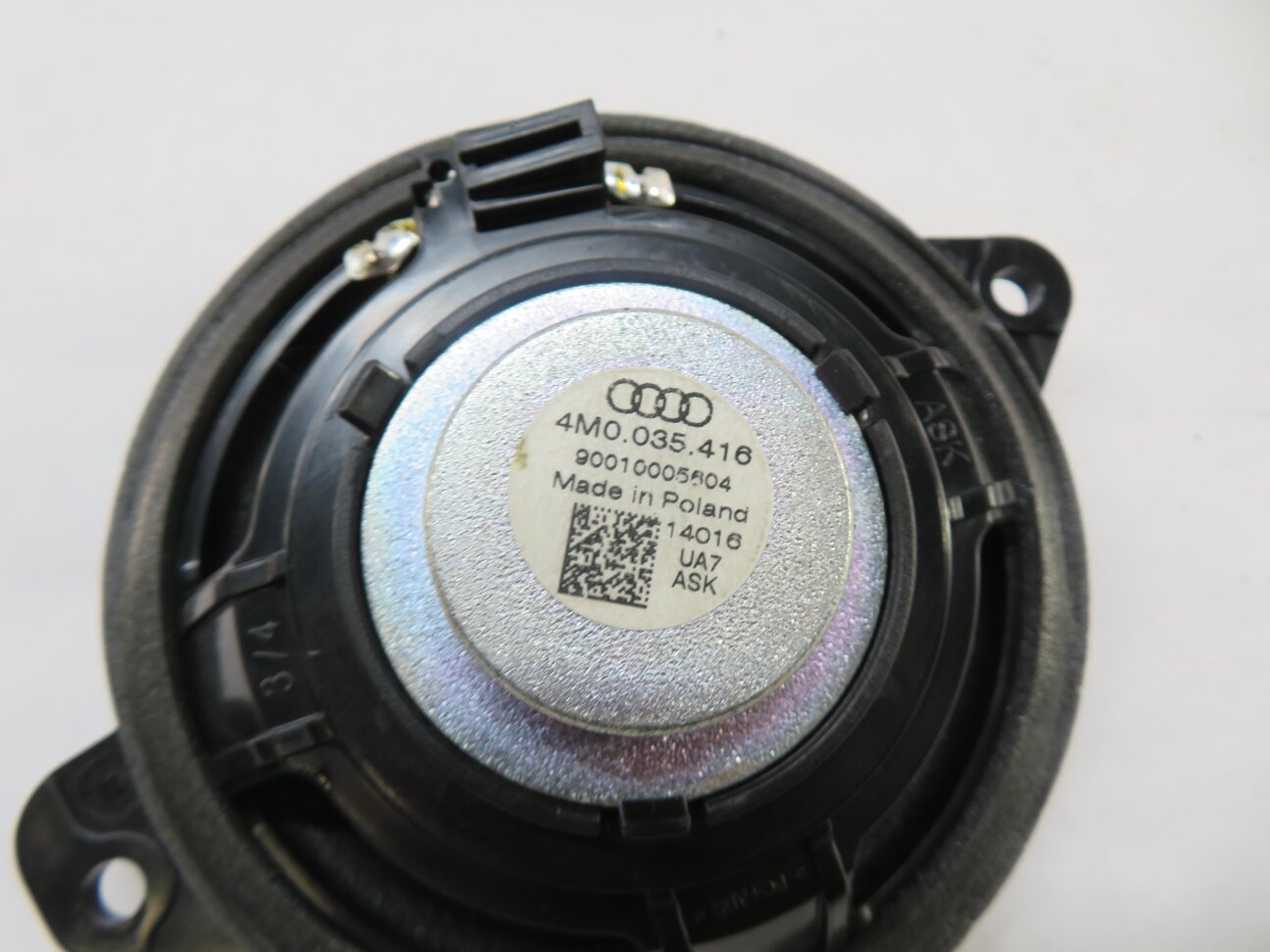 Thumbnail 13: 17 AUDI Q7 4M RADIO STEREO AUDI BRANDED SPEAKER SET SUB WOOFER MID RANGE TWEETER