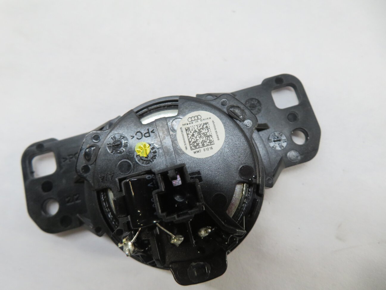 Thumbnail 16: 17 AUDI Q7 4M RADIO STEREO AUDI BRANDED SPEAKER SET SUB WOOFER MID RANGE TWEETER