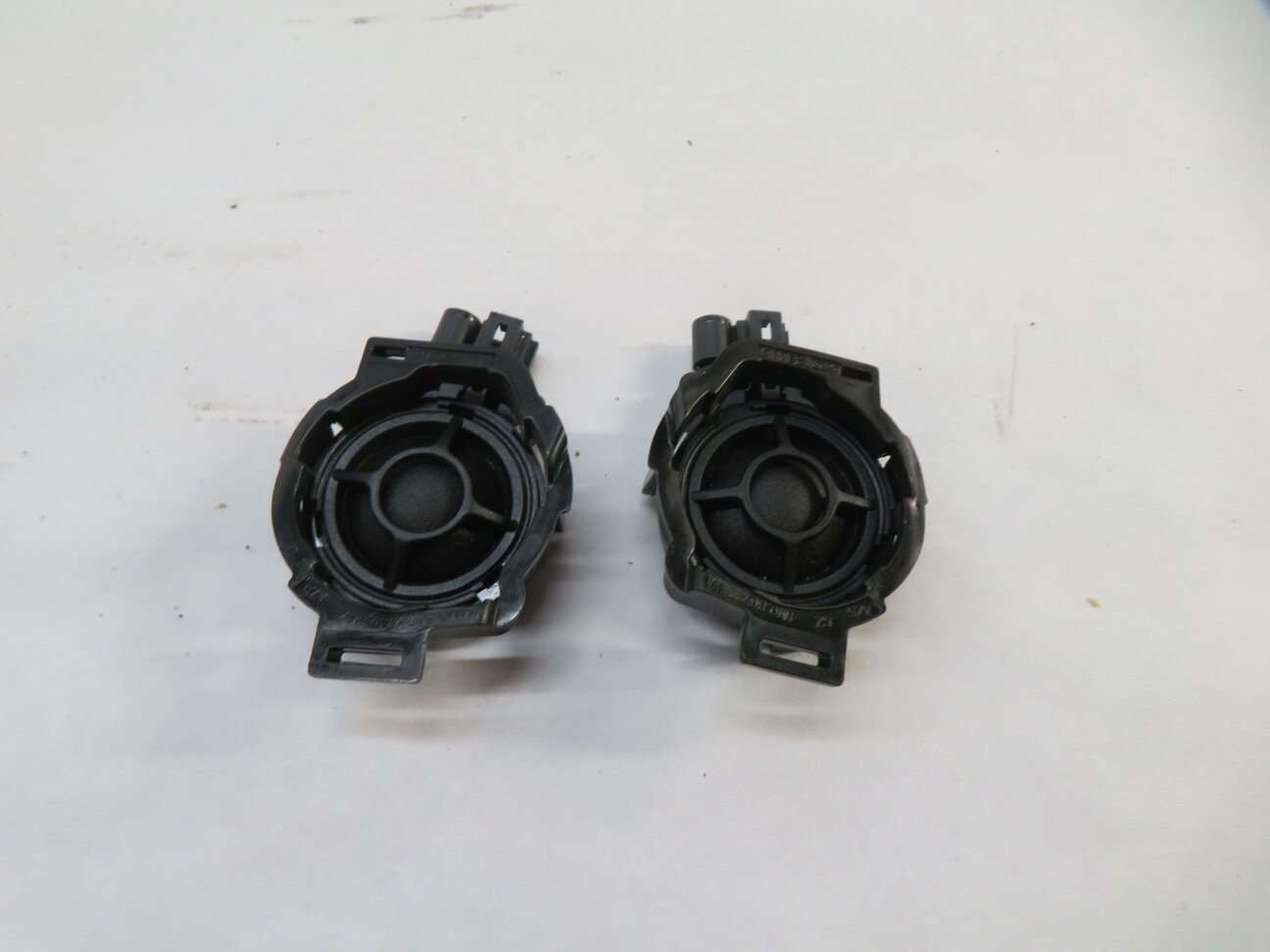 Thumbnail 4: 17 AUDI Q7 4M RADIO STEREO AUDI BRANDED SPEAKER SET SUB WOOFER MID RANGE TWEETER