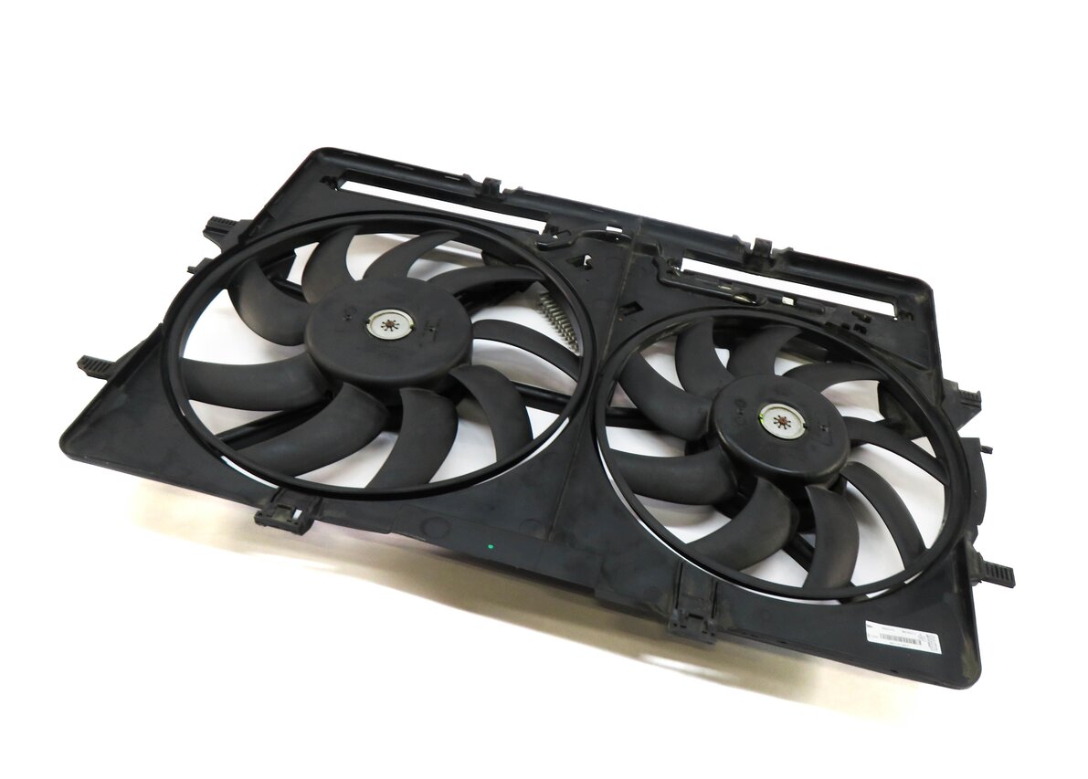 2009-2017 AUDI A4 A5 Q5 S4 (B8 8T 8R) 2.0L / 3.0L / 3.2L - RADIATOR COOLING FAN