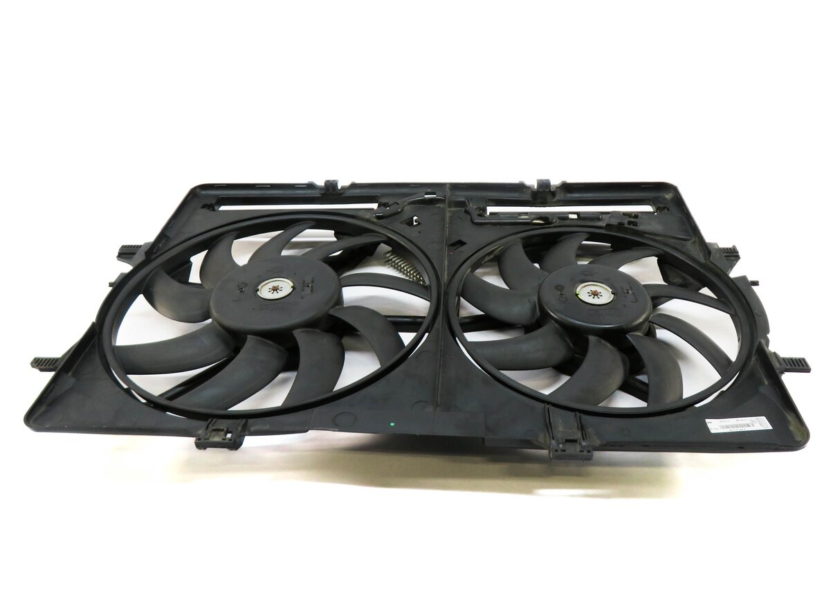 Thumbnail 2: 2009-2017 AUDI A4 A5 Q5 S4 (B8 8T 8R) 2.0L / 3.0L / 3.2L - RADIATOR COOLING FAN