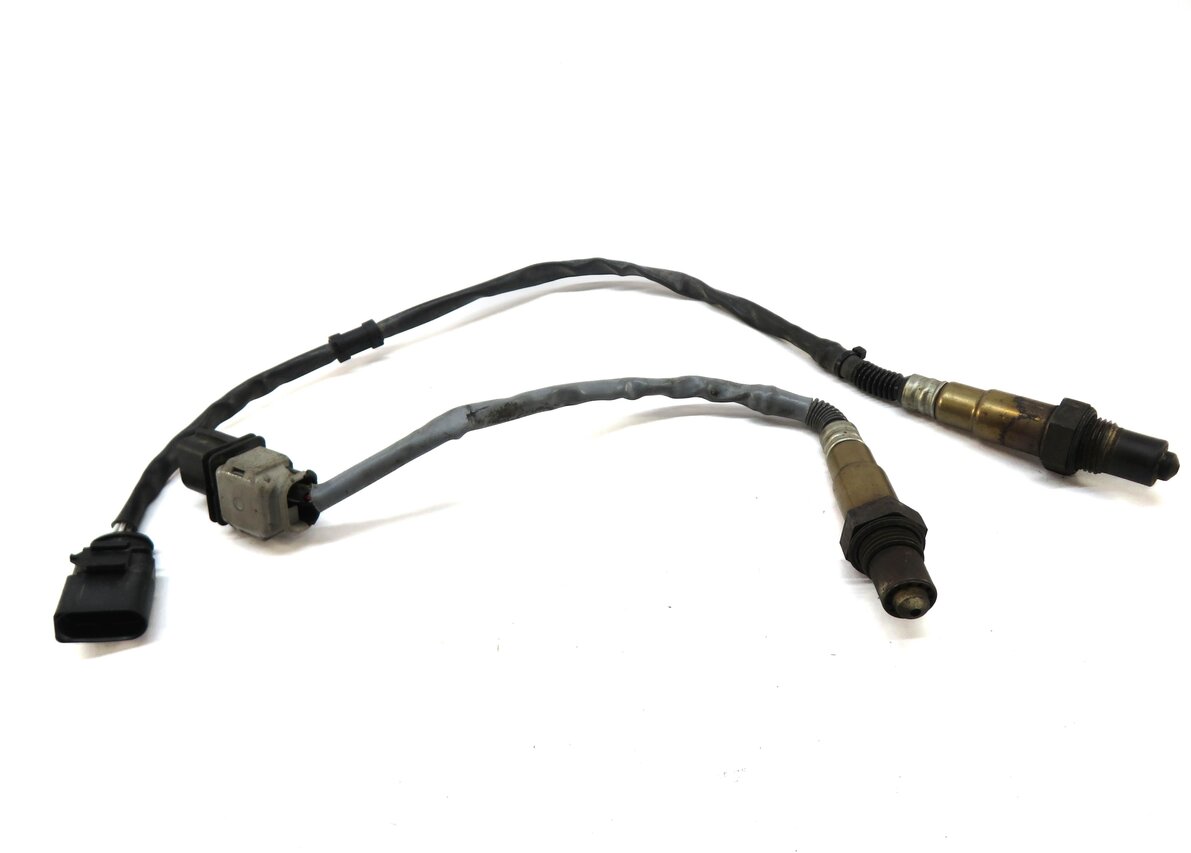 Thumbnail 2: 15 AUDI A4 (B8 8K) 2.0T 2.0L CAED ENGINE O2 OXYGEN SENSOR SET/2