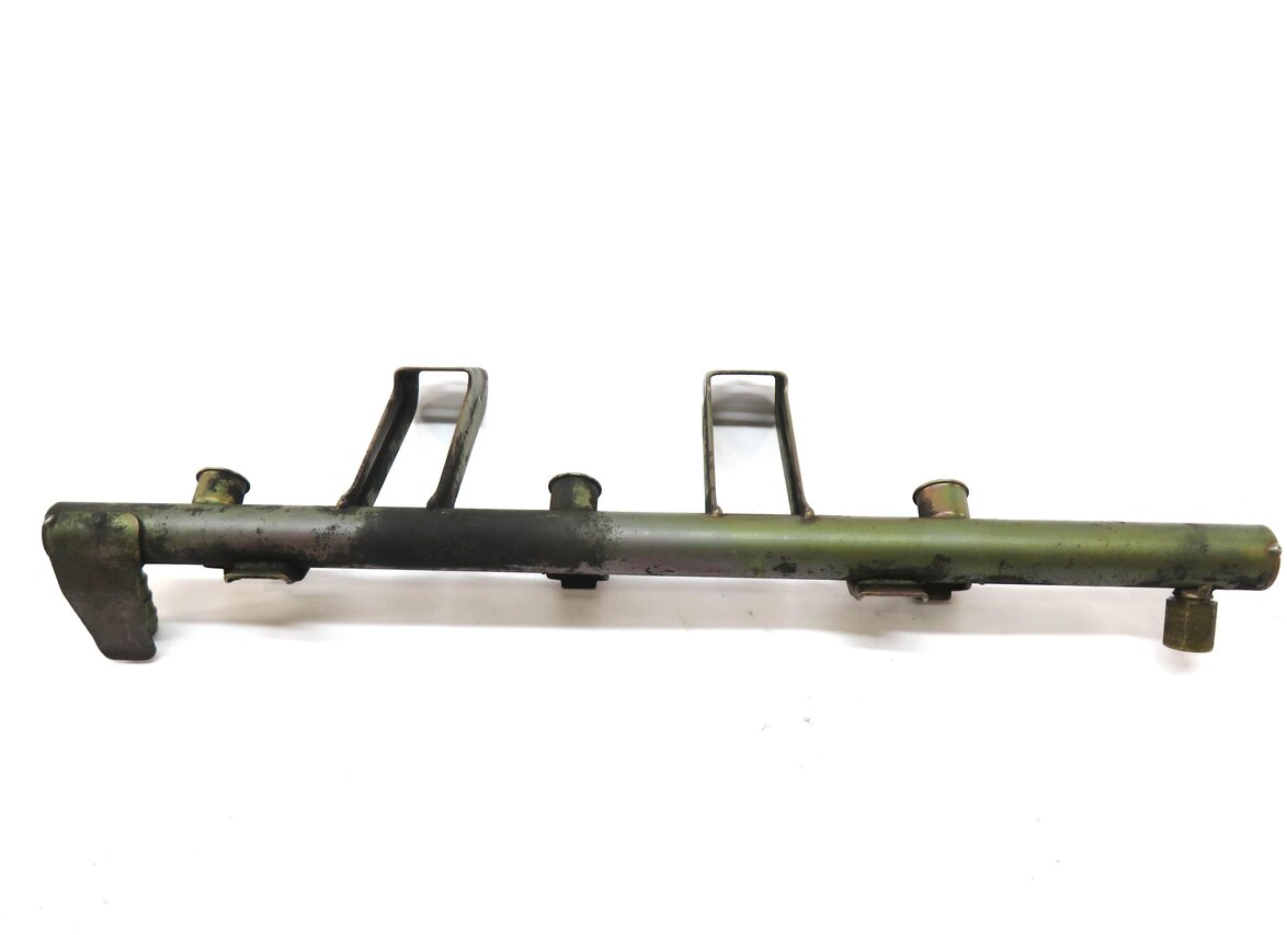 Thumbnail 7: 2007 PORSCHE BOXSTER (987) 2.7L ENGINE GAS FUEL RAIL SET OF 2 98711003101