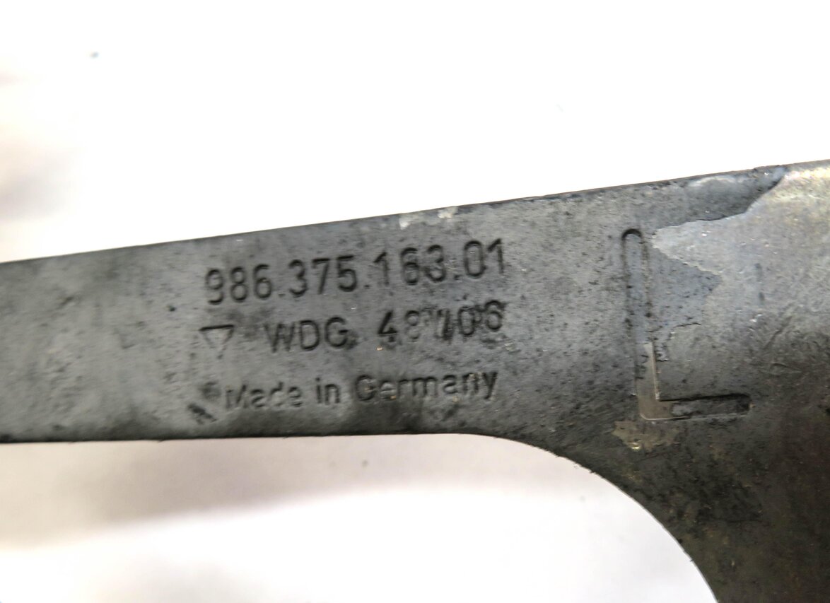Thumbnail 5: 2007 PORSCHE BOXSTER (987) 2.7L M/T MANUAL TRANS LET & RIGHT MOUNT & BRACKET SET