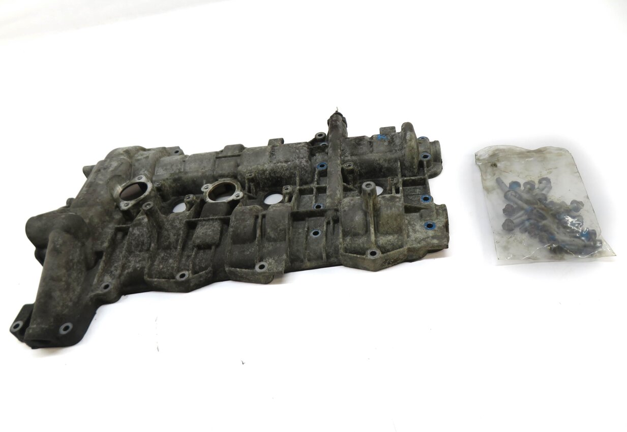 Thumbnail 2: 2007 PORSCHE BOXSTER (987) 2.7L ENGINE RIGHT SIDE VALVE COVER 9961046378R