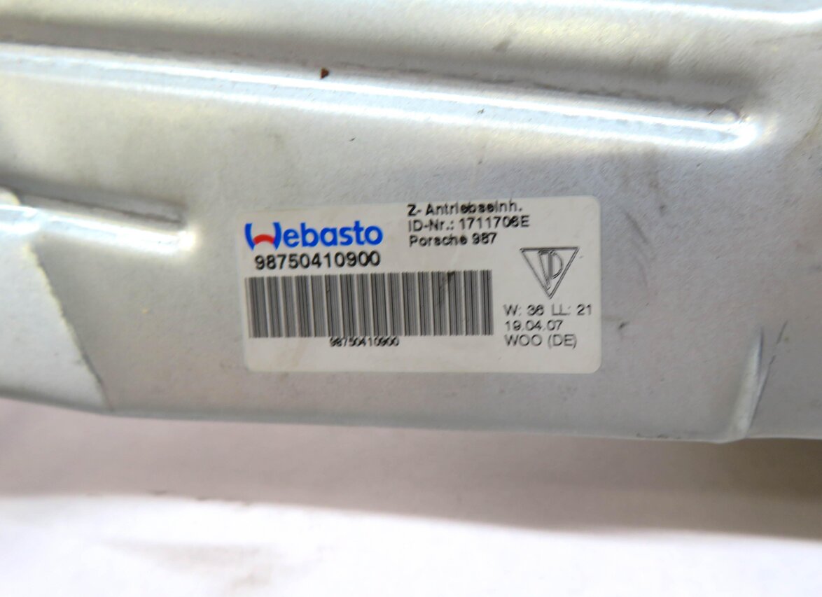 Thumbnail 5: 2007 PORSCHE BOXSTER (987) REAR TRUNK SPOILER LIFT MOTOR ACTUATOR ASSEMBLY