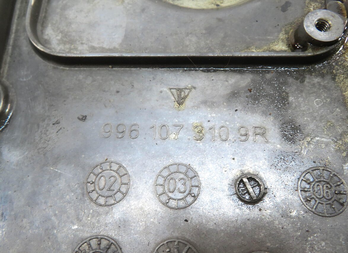 Thumbnail 5: 2007 PORSCHE BOXSTER (987) 2.7L ENGINE LOWER OIL PAN w/ DRAIN BOLT 9961073109R
