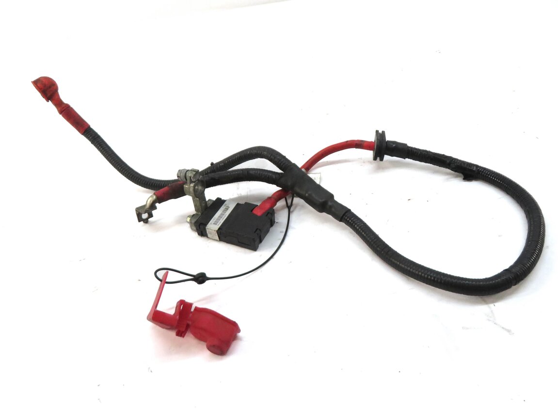 Thumbnail 3: 2011 RANGE ROVER (L322) POSITIVE BATTERY CABLE w/ TERMINAL