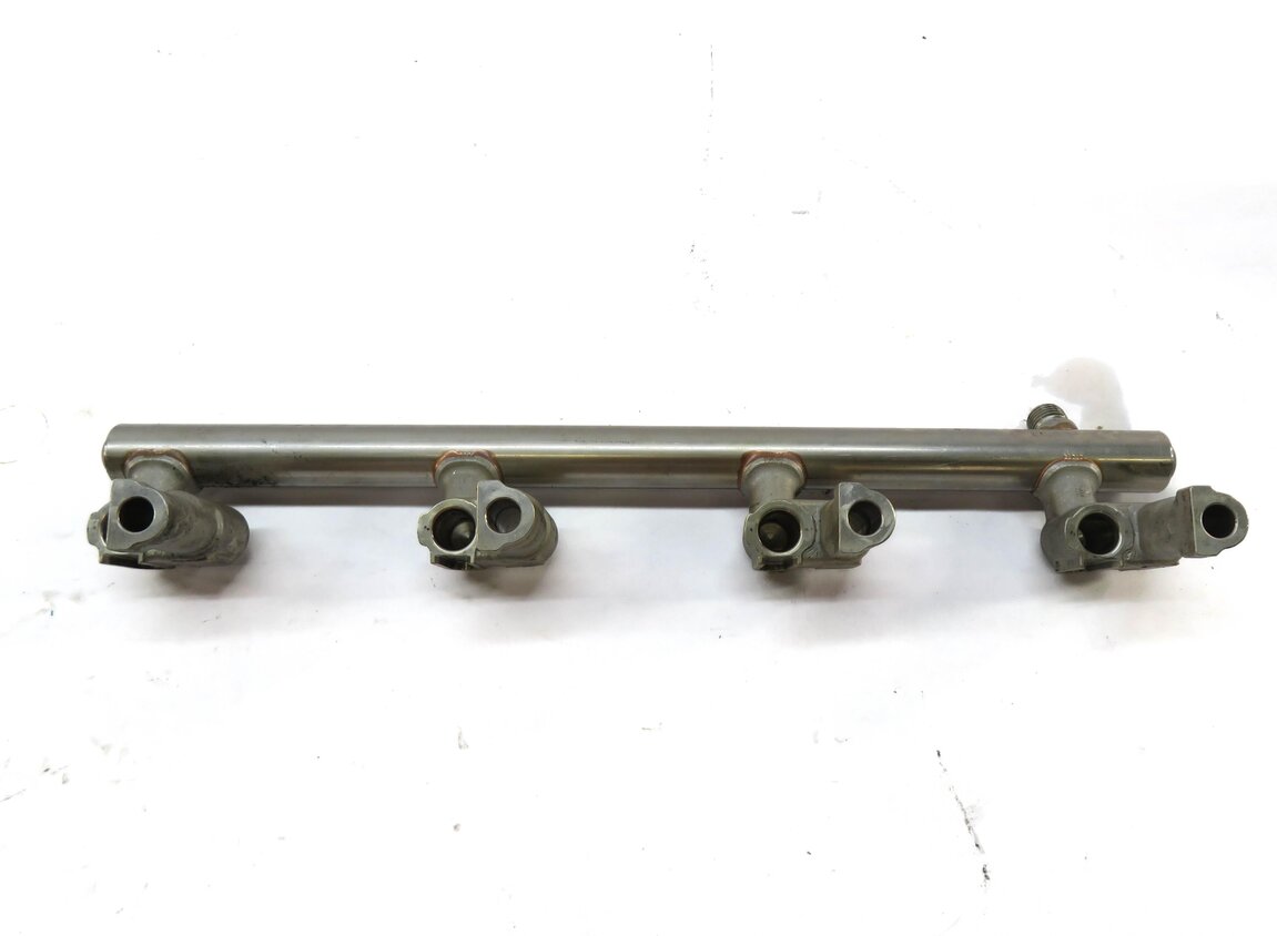 Thumbnail 4: 2011 RANGE ROVER (L322) 5.0L SUPERCHARGED AJ133 LEFT & RIGHT FUEL RAIL SET/2