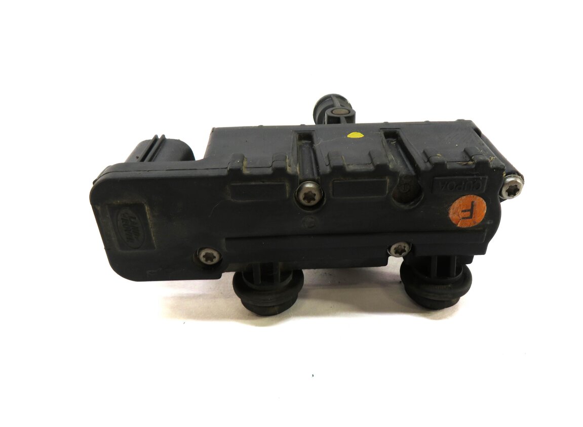 Thumbnail 4: 2011 RANGE ROVER (L322) AIR SUSPENSION TRANSFER RELIEVE VALVE RVH500060