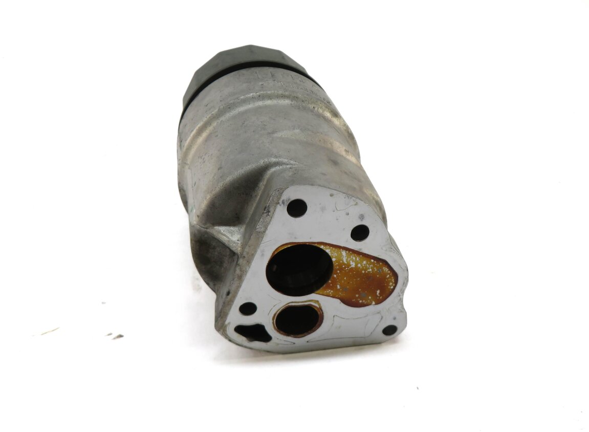 Thumbnail 3: 2011 RANGE ROVER (L322) 5.0L SUPERCHARGED AJ133 ENGINE OIL FILTER HOUSING w/ CAP