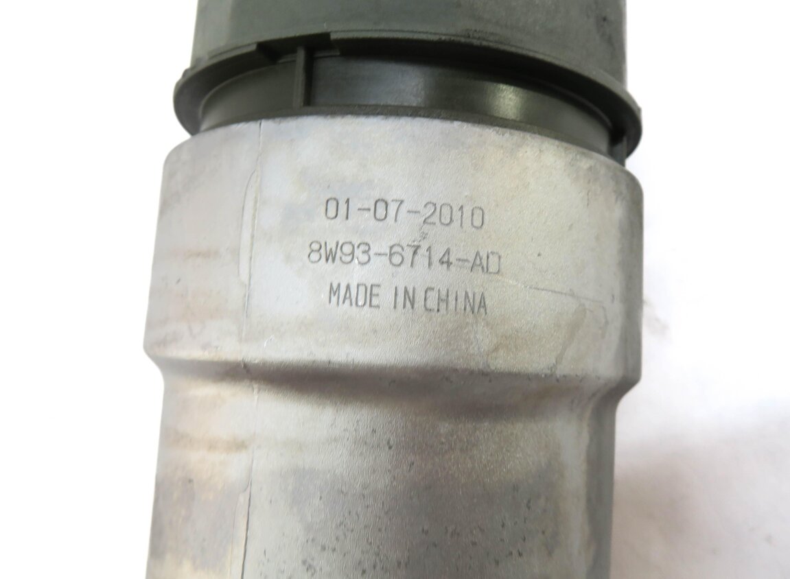 Thumbnail 4: 2011 RANGE ROVER (L322) 5.0L SUPERCHARGED AJ133 ENGINE OIL FILTER HOUSING w/ CAP