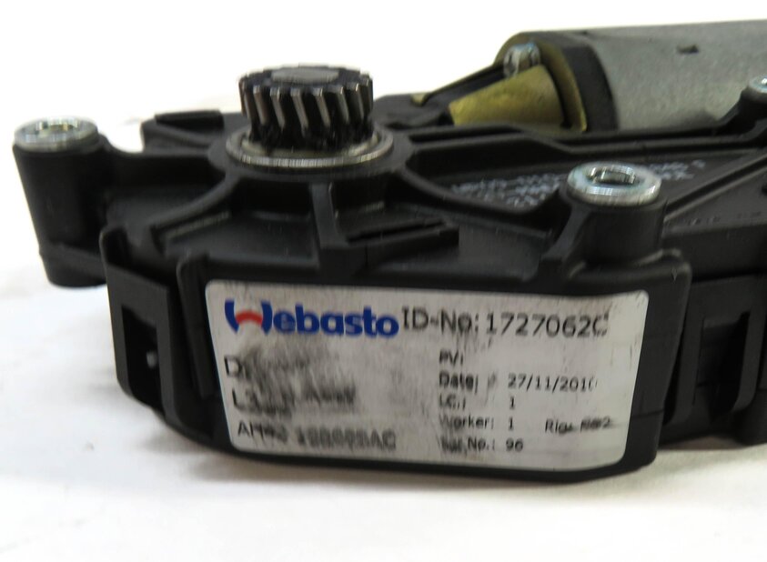 Thumbnail 4: 2010-2012 RANGE ROVER (L322) POWER SUNROOF SUN ROOF WINDOW MOTOR