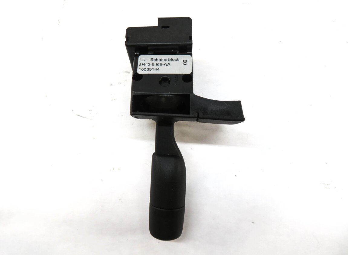 Thumbnail 4: 2011 RANGE ROVER (L322) STEERING COLUMN ADJUSTMENT ADJUST SWITCH (BLACK)