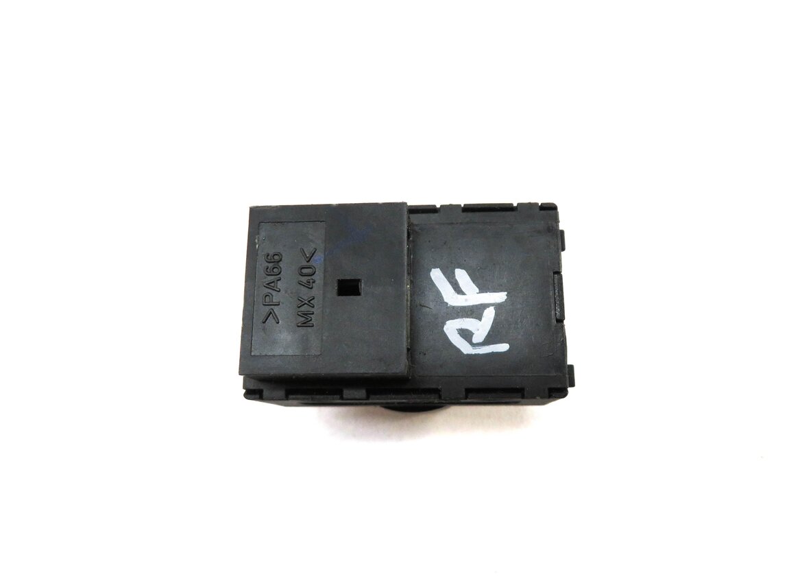 Thumbnail 4: 2011 RANGE ROVER (L322) FRONT RIGHT PASSENGER SEAT ADJUST SWITCH SET (BLACK)