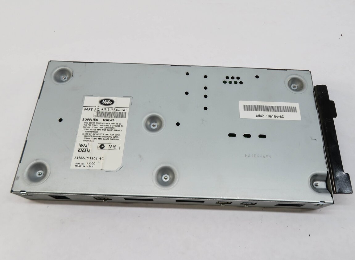 Thumbnail 2: 2011 RANGE ROVER (L322) REAR DVD VIDEO MULTIMEDIA ENTERTINAMENT CONTROL MODULE