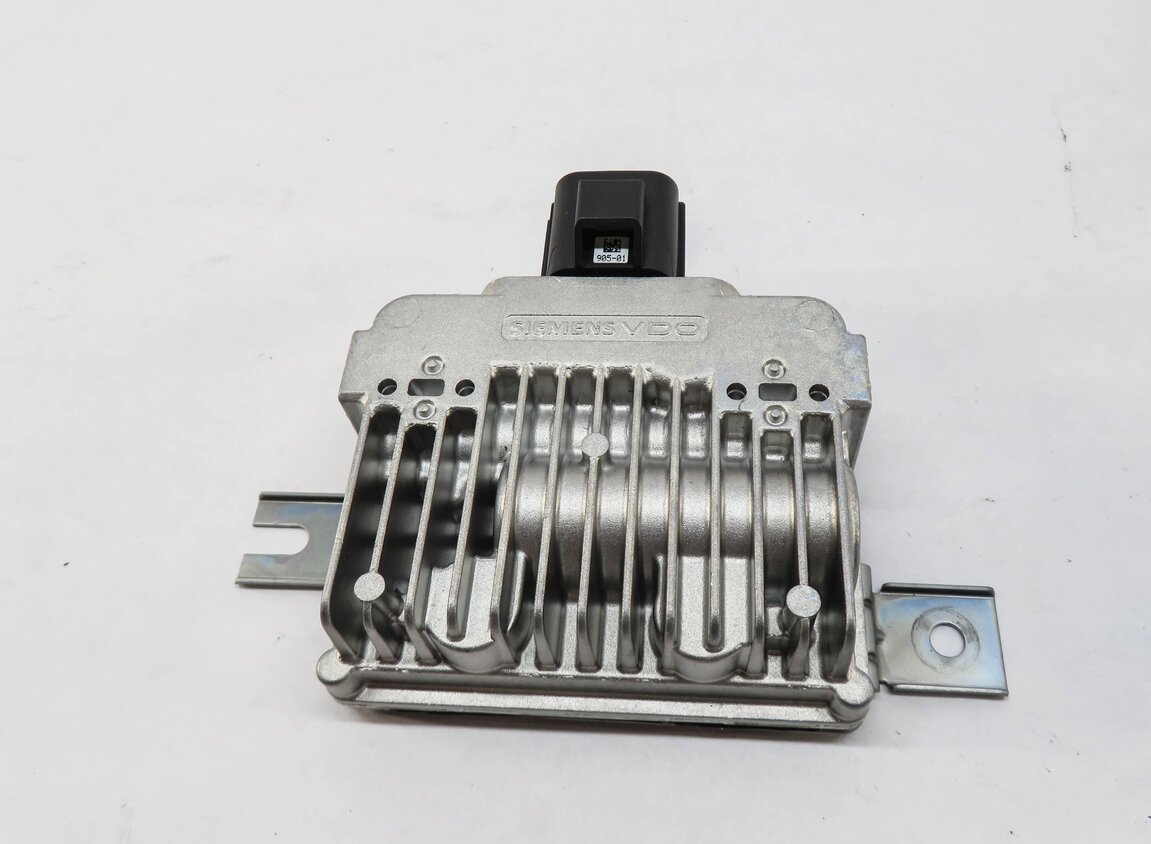 Thumbnail 2: 2011 RANGE ROVER (L322) FUEL PUMP CONTROL MODULE 7H42-9D372-AA