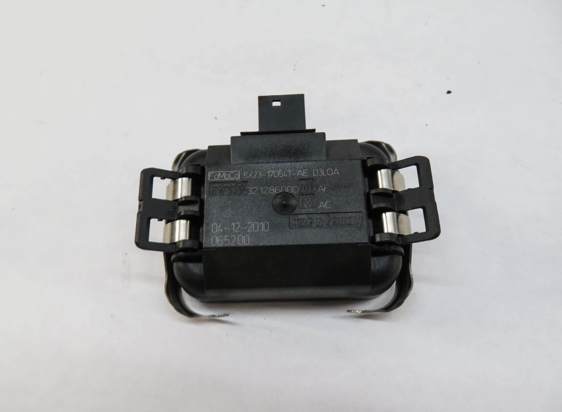 Thumbnail 3: 2010-2016 LR2 LR4 RANGE ROVER SPORT (L320 L322) WINDSHIELD WIPER RAIN SENSOR