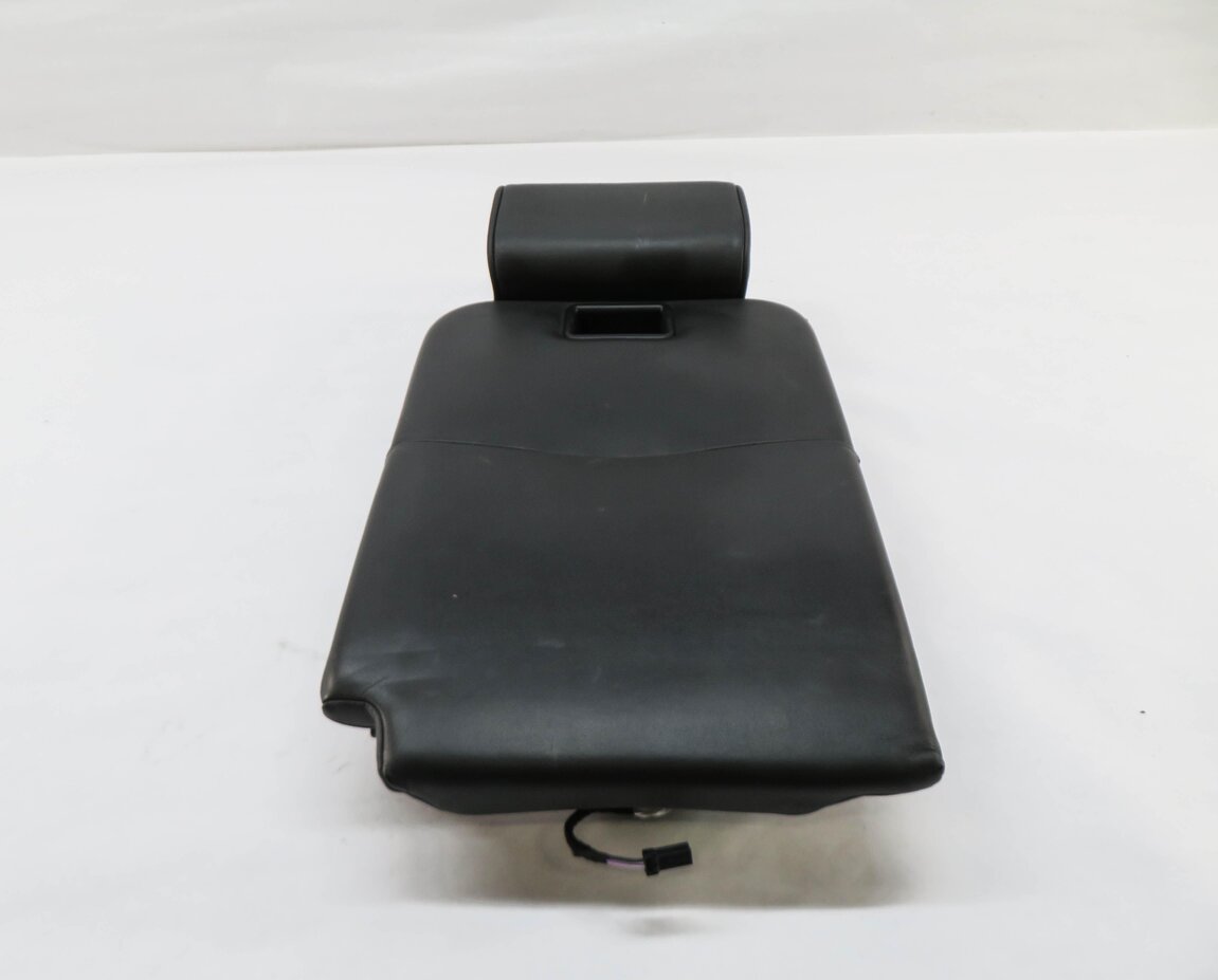 Thumbnail 5: 2011 RANGE ROVER L322 SECOND ROW REAR CENTER CONSOLE ARMREST (JET BLACK LEATHER)