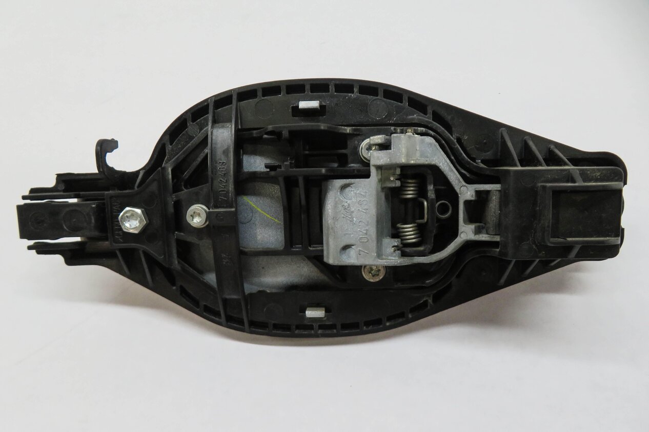 Thumbnail 4: 10-12 RANGE ROVER (L322) FRONT / REAR - PASSENGER DOOR HANDLE (FUJI WHITE 867)