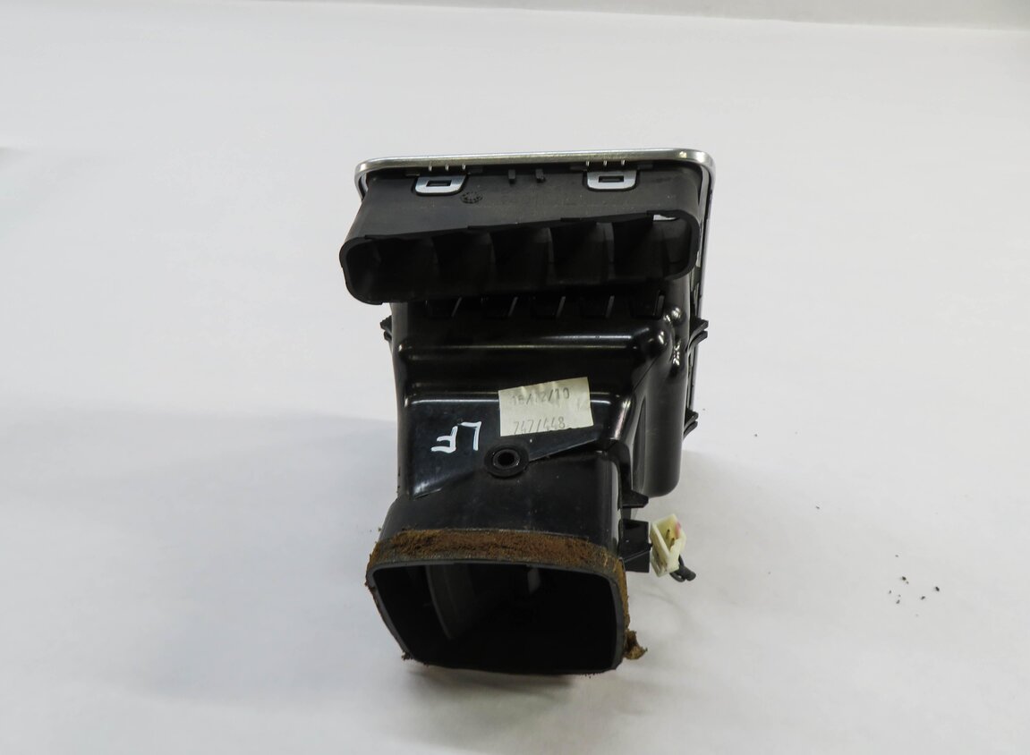 Thumbnail 3: 2011 RANGE ROVER (L322) FRONT FAR LEFT DRIVER OUTER A/C HEATER AIR VENT