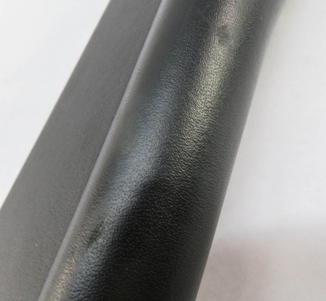 Thumbnail 4: 2011 RANGE ROVER (L322) FRONT RIGHT PASSENGER SEAT ARM REST (JET OXFORD LEATHER)