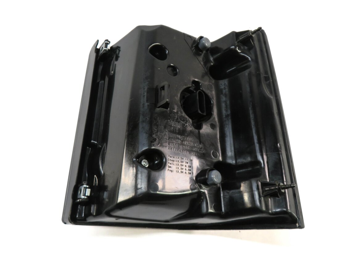Thumbnail 5: 10-11 RANGE ROVER L322 REAR LEFT DRIVER TAILLIGHT BRAKE LIGHT LAMP GRAY HOUSING