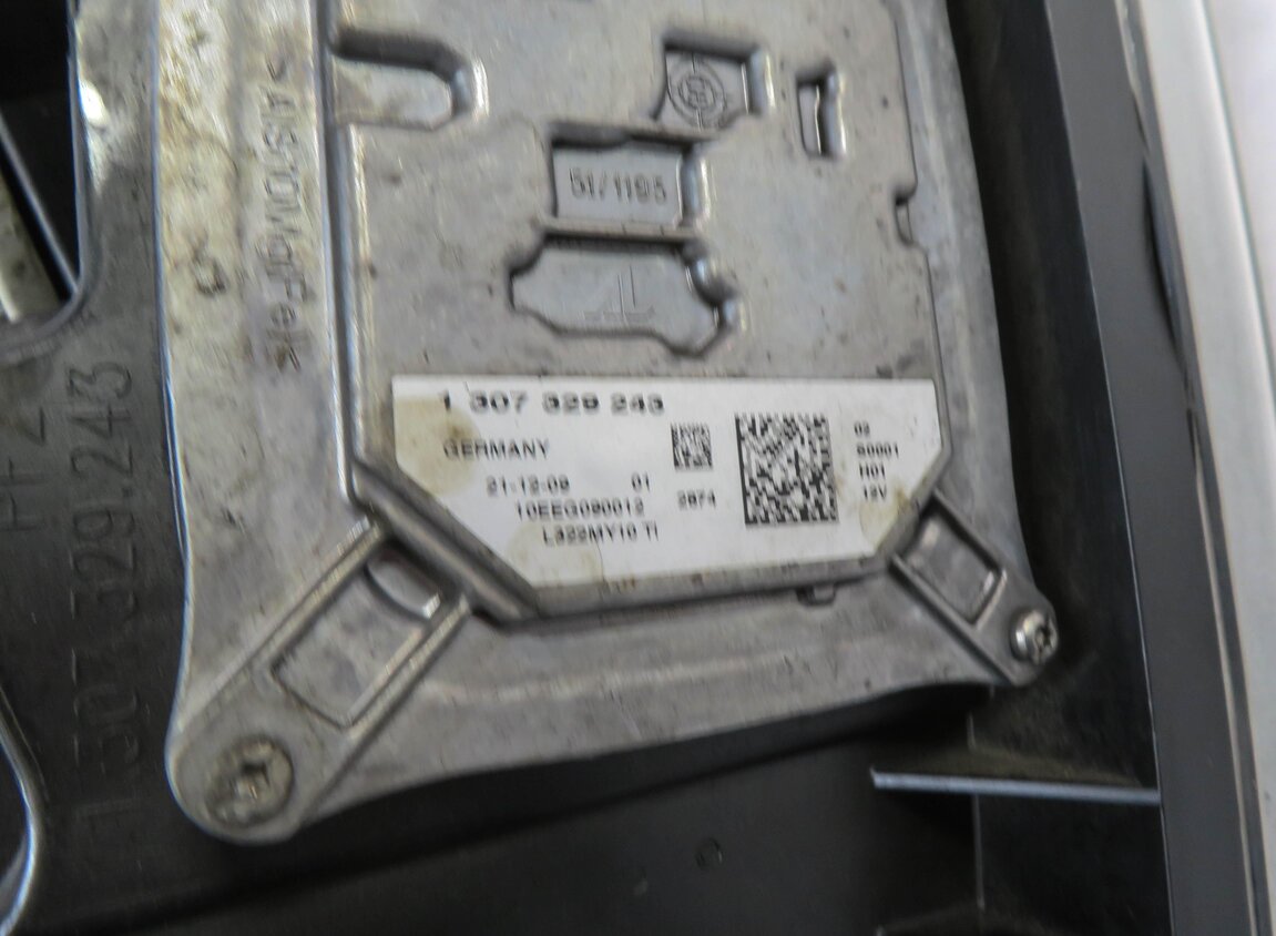 Thumbnail 8: 2010-2011 RANGE ROVER (L322) LEFT DRIVER XENON ADAPTIVE AFS HEADLIGHT LIGHT LAMP