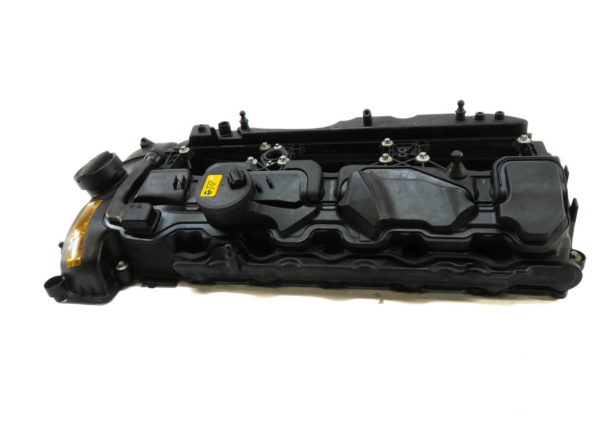 Thumbnail 2: 2011-2019 1/2/3/4/5/6/7/X1/X3/X4/5/X6 - 3.0L MOTOR N55 TURBO ENGINE VALVE COVER