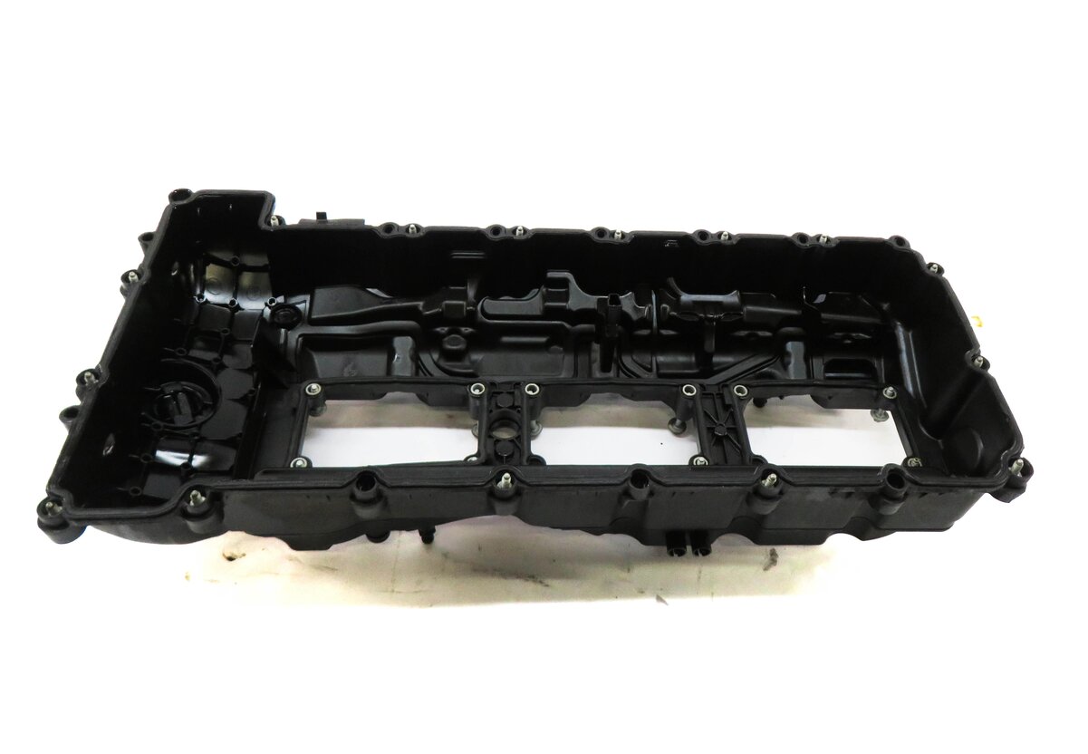 Thumbnail 4: 2011-2019 1/2/3/4/5/6/7/X1/X3/X4/5/X6 - 3.0L MOTOR N55 TURBO ENGINE VALVE COVER