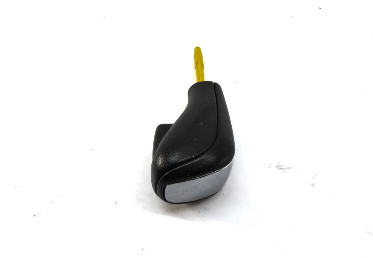 Thumbnail 3: 2012 BMW 335i (E90) TRANSMISSION GEAR SHIFTER SHIFT HANDLE