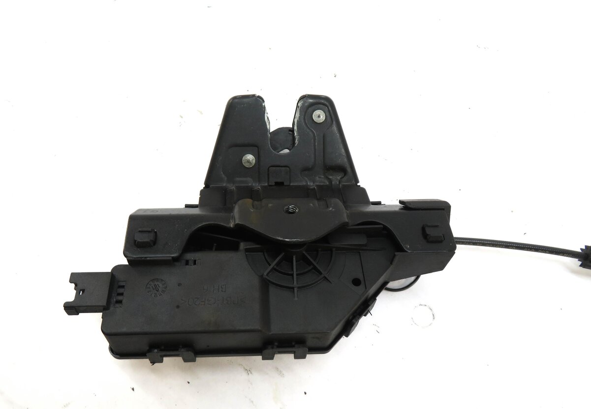 Thumbnail 3: 2012 BMW 335i (E90) REAR TRUNK LOCK LATCH ACTUATOR