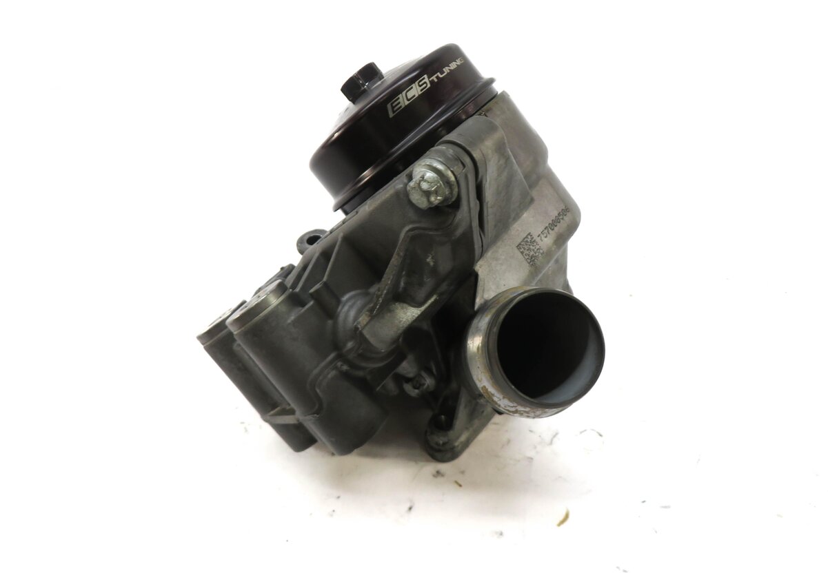 Thumbnail 3: 2012 BMW 335i (E90) 3.0L N55 TURBO ENGINE OIL FILTER HOUSING w/ ECS TUNING CAP
