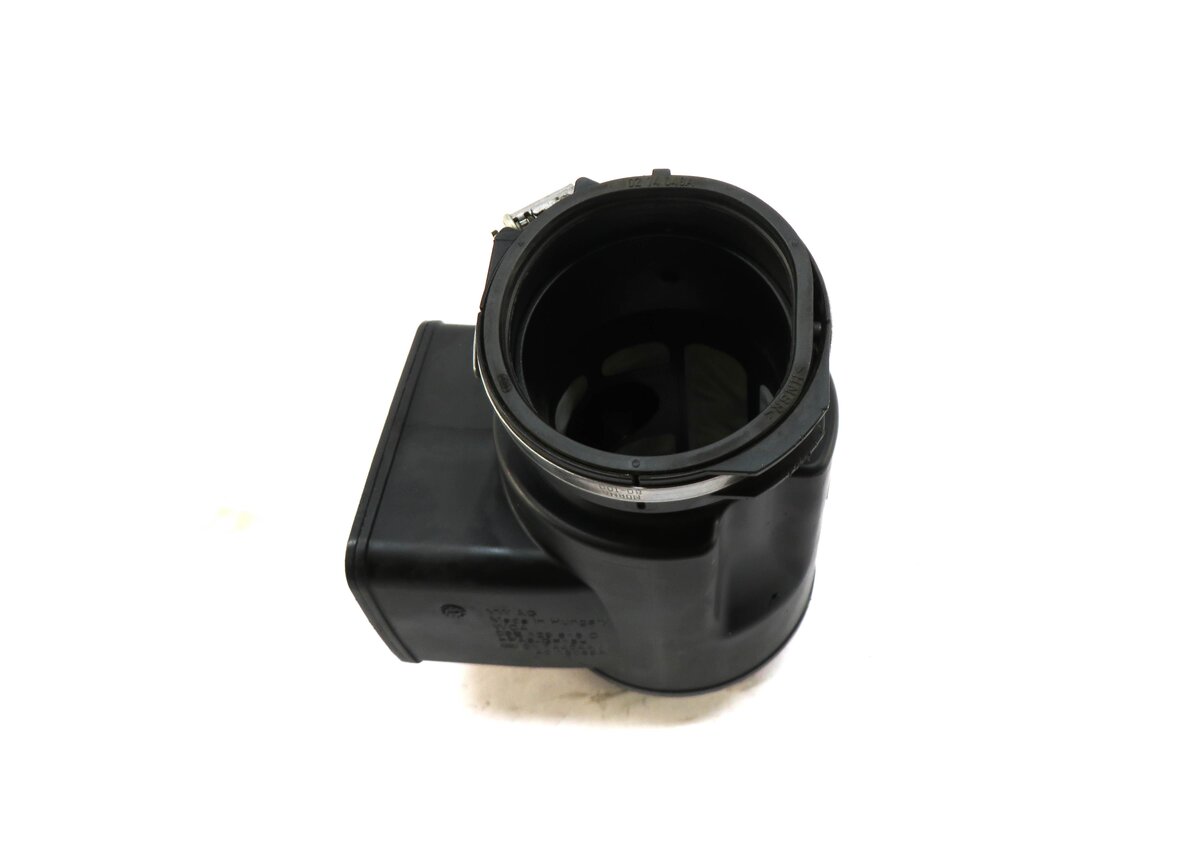 Thumbnail 2: 2017 AUDI Q7 (4M) 3.0L SUPER CREC ENGINE AIR INTAKE BOOT ADAPTER 06E129616C