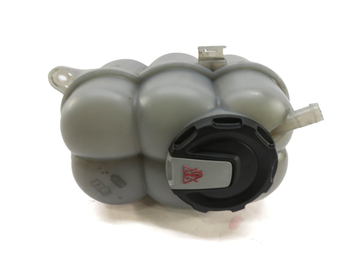 Thumbnail 1: 2017 AUDI Q7 (4M) 3.0L SUPER CREC WATER COOLANT OVERFLOW EXPANSION TANK & CAP