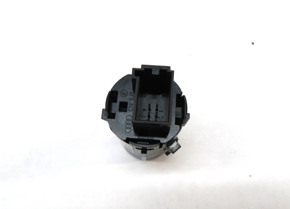 Thumbnail 3: 2017-2019 AUDI Q7 (4M) ENGINE START / STOP SWITCH PUSH BUTTON (SILVER)