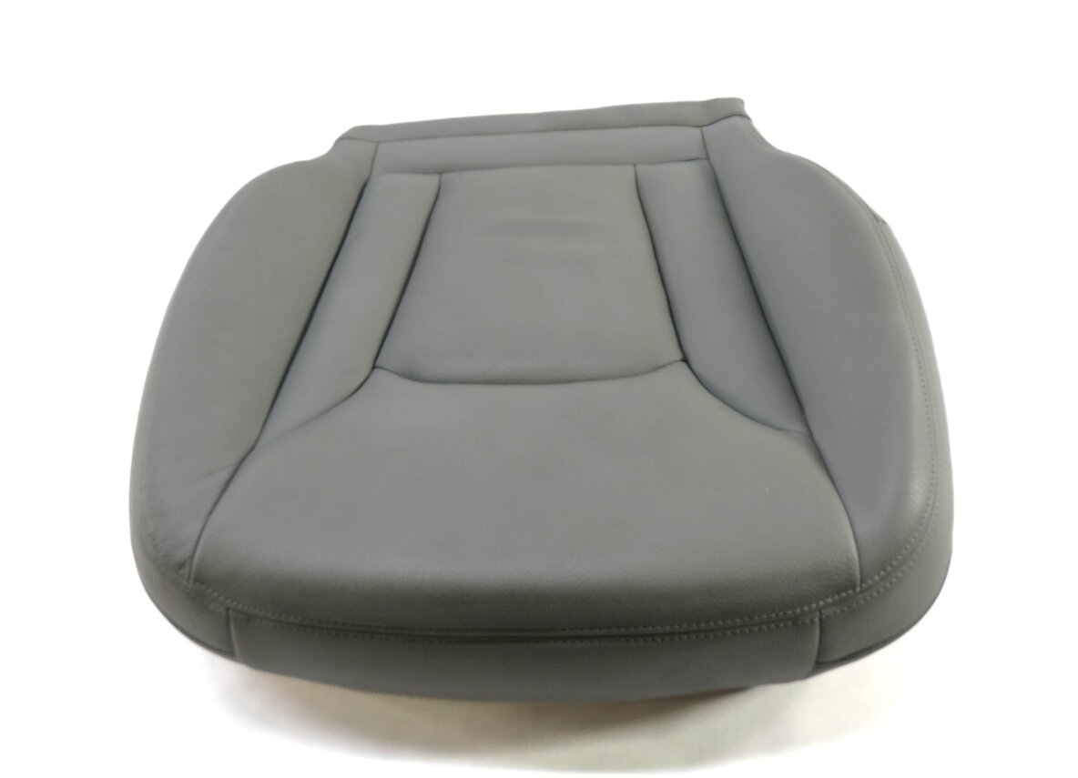 Thumbnail 2: 2017 AUDI Q7 (4M) FRONT RIGHT PASSENGER LOWER HEATED SEAT CUSHION (ROCK GRAY)