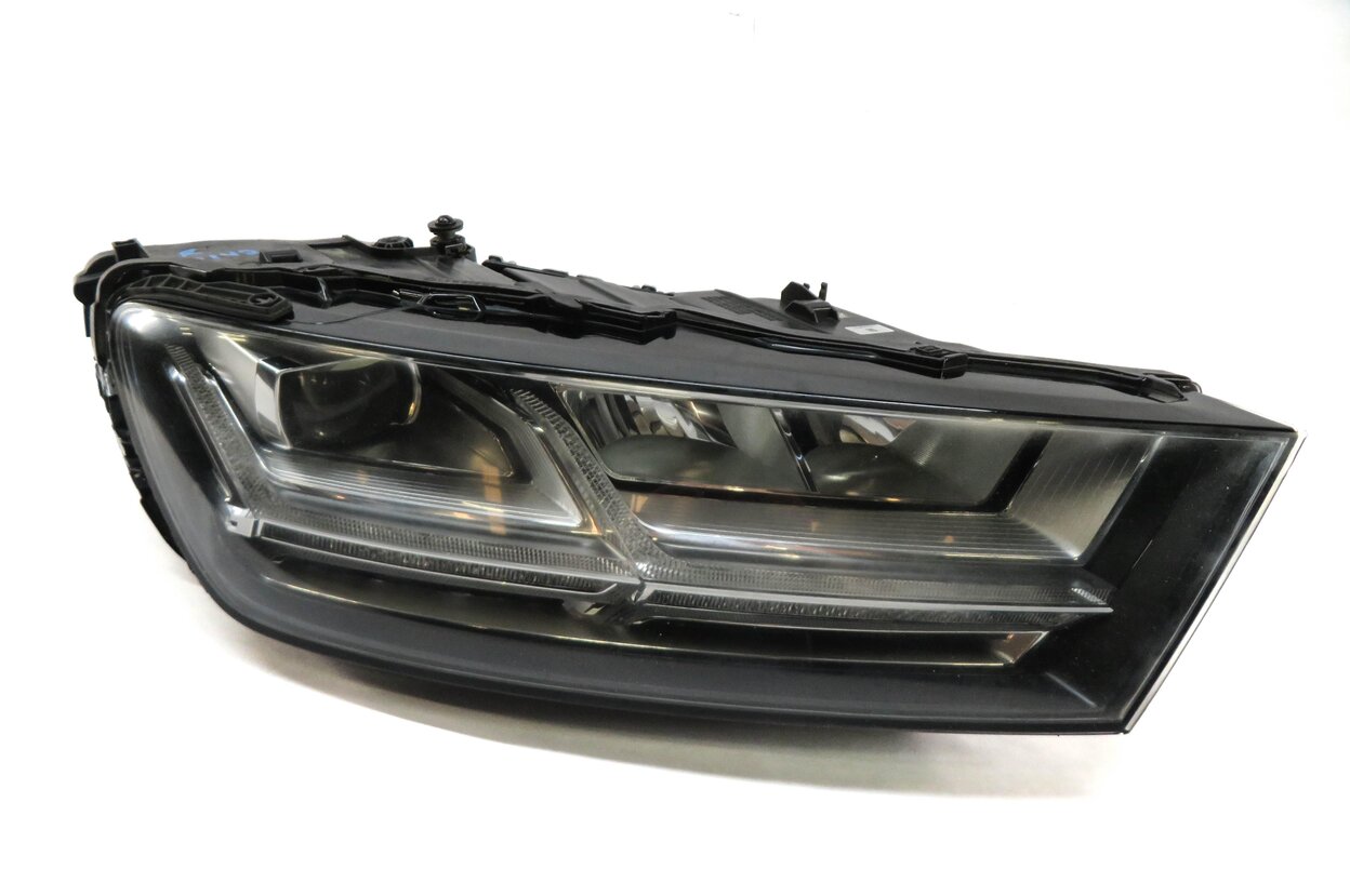 2017-2019 AUDI Q7 (4M) RIGHT FRONT PASSENGER DYNAMIC LED HEADLIGHT LIGHT LAMP