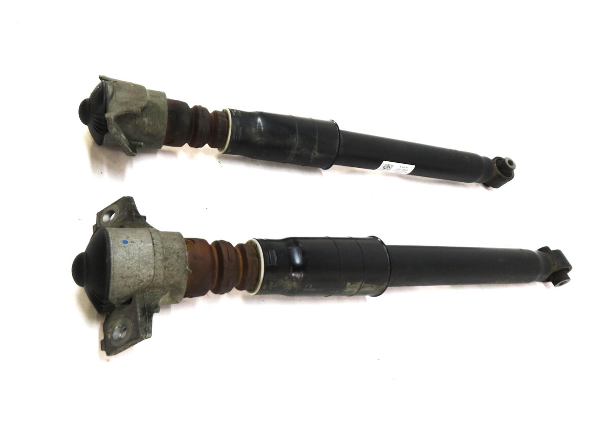 Thumbnail 5: 2017 AUDI Q7 (4M) AWD REAR LEFT & RIGHT STANDARD SUSPENSION SHOCK STRUT SET/2