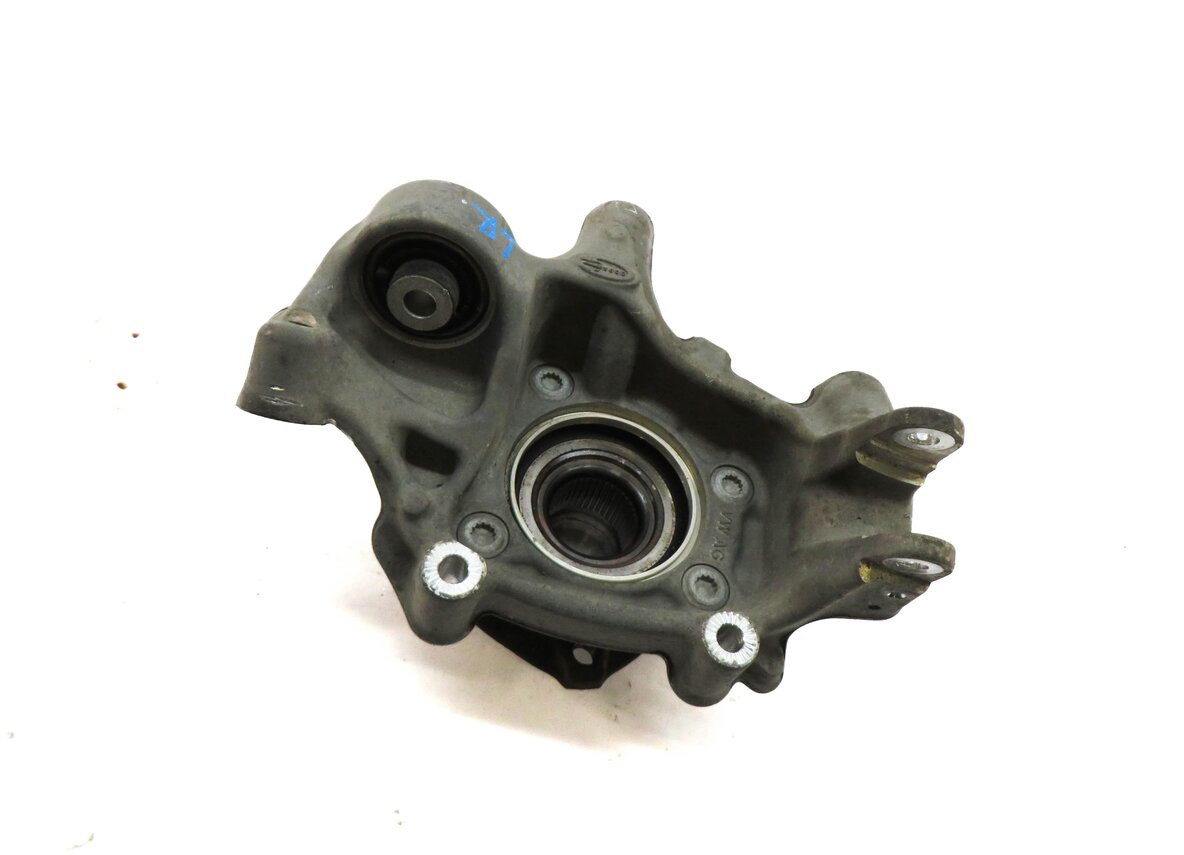 2017-2020 AUDI Q7 (4M) LEFT DRIVER REAR SPINDLE KNUCKLE WHEEL HUB