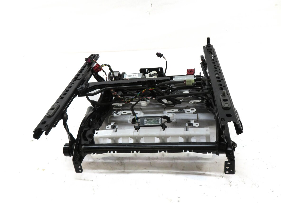 Thumbnail 4: 17-22 AUDI Q7 4M FRONT RIGHT PASSENGER SEAT TRACK w/ MOTORS (NO VENT or MEMORY)