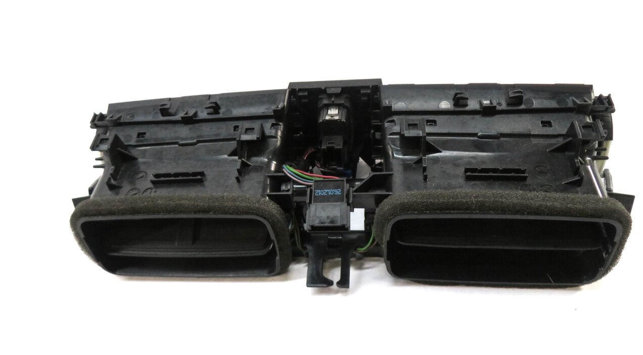Thumbnail 3: 2012 BMW 335i (F30) FRONT CENTER DASH HVAC A/C HEATER AIR VENT (BLACK w/ RED)