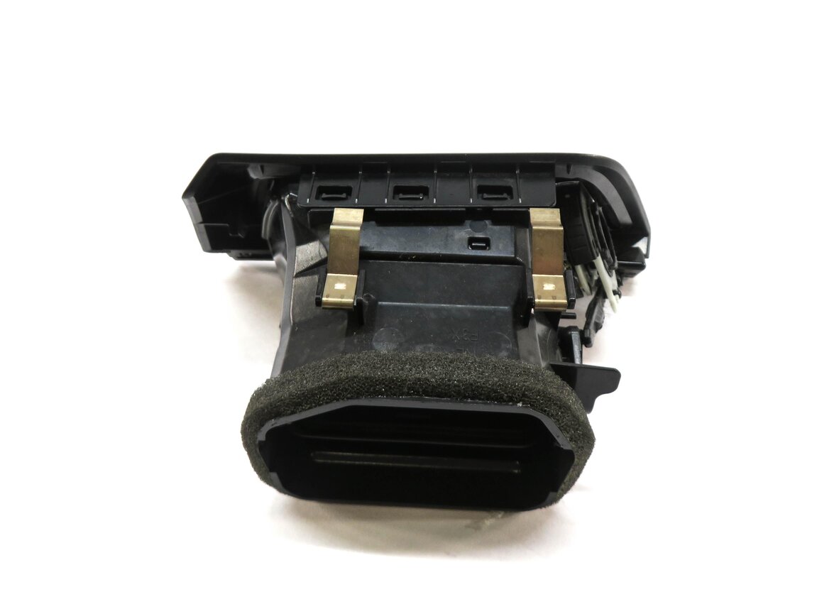 Thumbnail 3: 2012 BMW 335i (F30) FRONT RIGHT PASSENGER DASH AC HEATER AIR VENT (BLACK w/ RED)