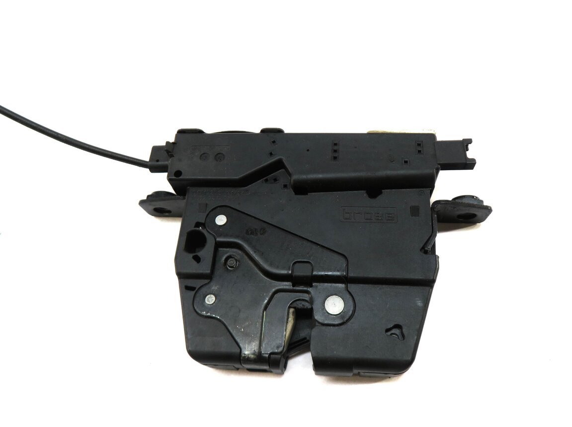 Thumbnail 4: 2012 BMW 335i (F30) REAR TRUNK LOCK LATCH ACTUATOR 51247191212