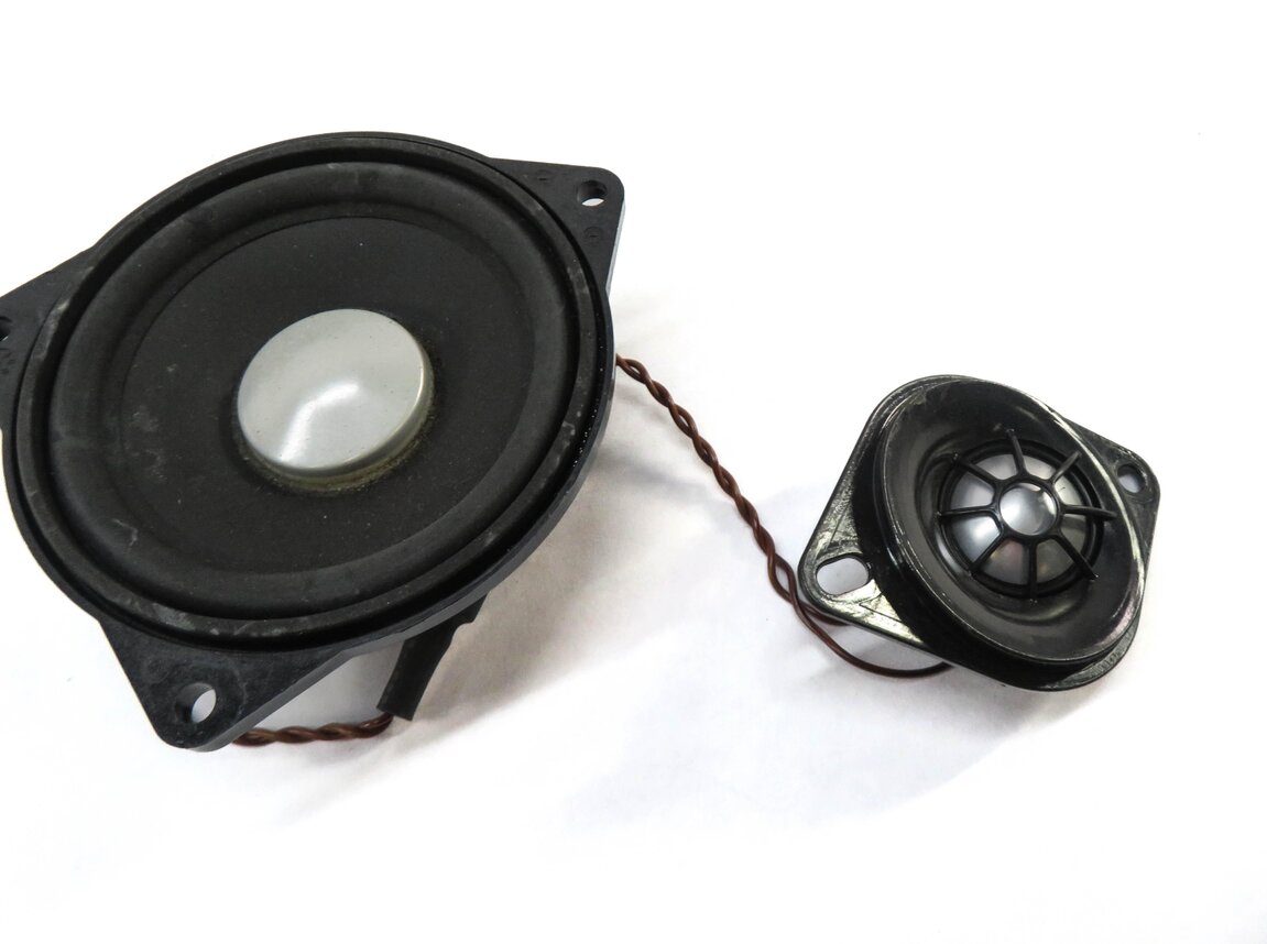 Thumbnail 6: 2012 BMW 335i F30 FRONT REAR LEFT RIGHT DOOR DASH DECK HARMAN KARDON SPEAKER SET