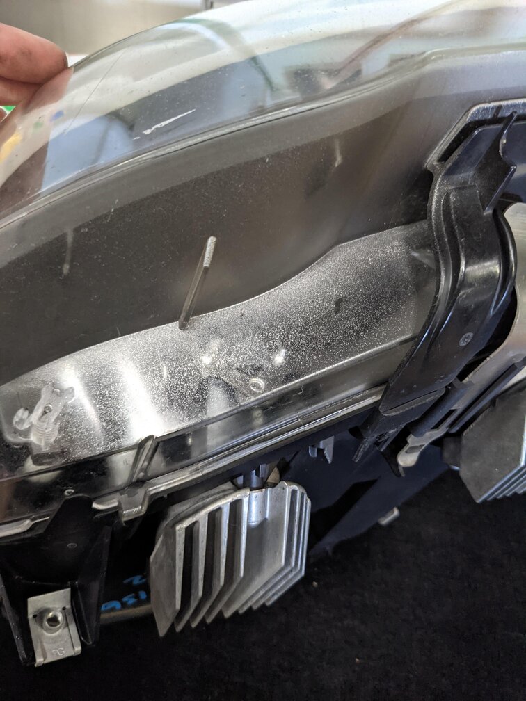 Thumbnail 11: 2011-2013 BMW 528i 535i 550i M5 (F10) RIGHT - XENON HID ADAPTIVE HEADLIGHT LAMP