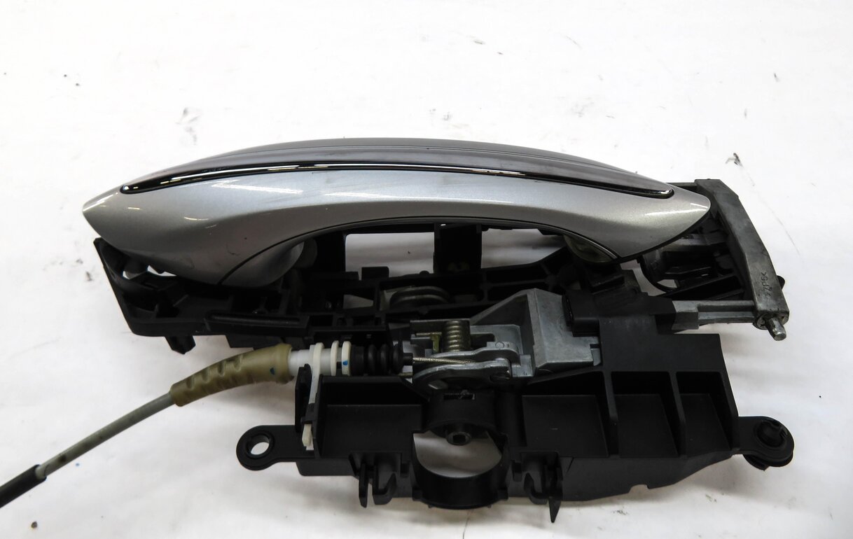 Thumbnail 3: 09-18 BMW 528i 535i 550i 740i 750i 760i RIGHT REAR COMFORT DOOR HANDLE (SILVER)