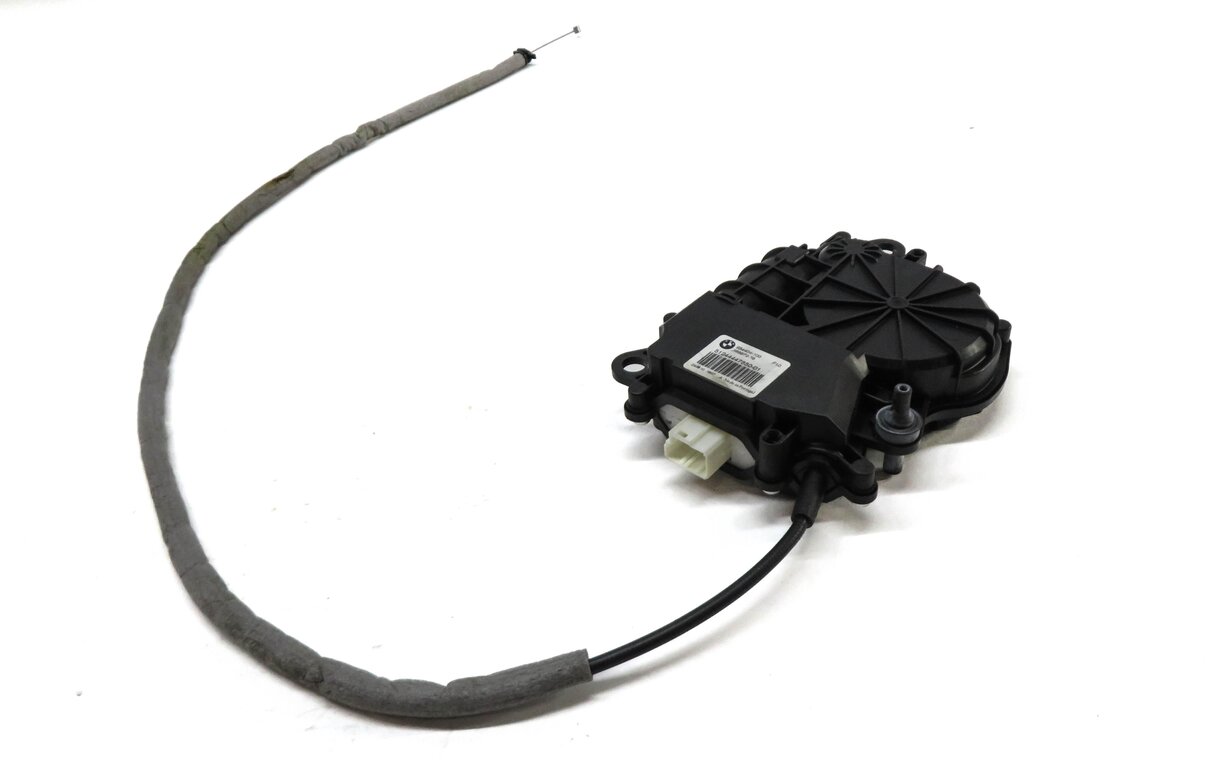 Thumbnail 2: 2011 BMW 535i (F10) TRUNK SOFT CLOSE ACTUATOR MOTOR 51244447850