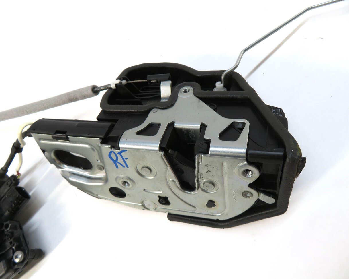 Thumbnail 4: 10-16 BMW 528i 535i 550i 750i 760i (F01 F10) RIGHT FRONT SOFT CLOSE DOOR LATCH